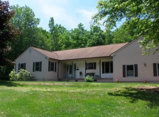 54 W Chippens Hill Rd, Burlington, CT 06013