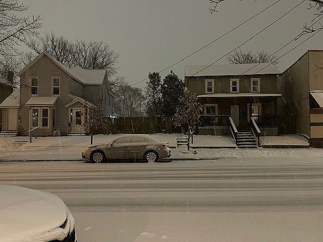 1st image of 750 Butterworth St SW