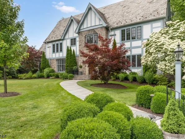 6 GLENDALE ROAD, Summit City, NJ 07901