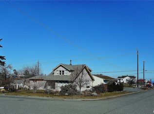 1103 W 6th St, Port Angeles, WA 98363