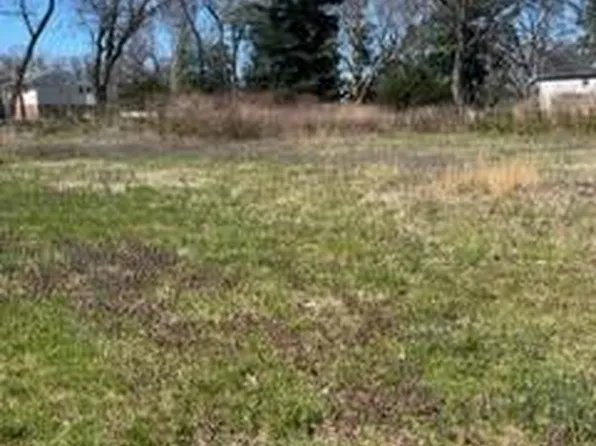 2565 Haddonfield Rd, Pennsauken, NJ 08110