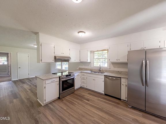 2nd image of 6216 Tiree Dr