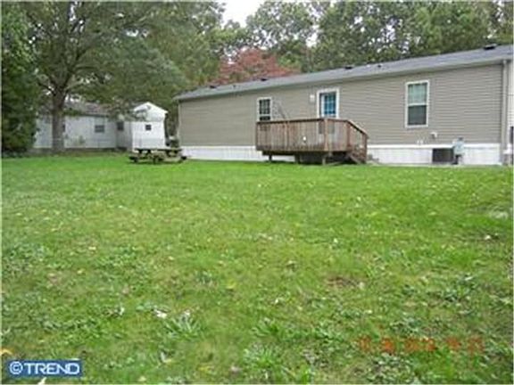 4th image of 216 Crystal Dr