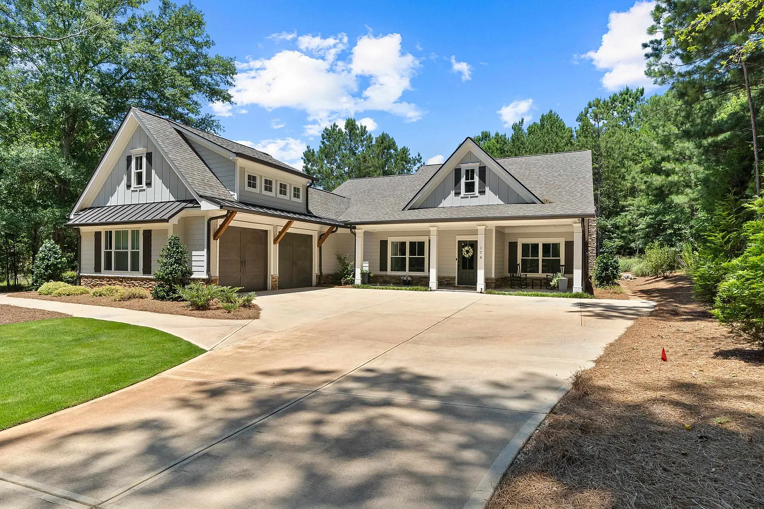 178 Parkside Ln photo 1