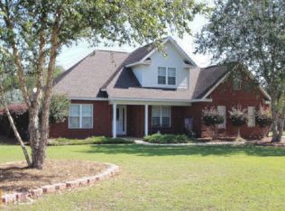 523 Quail Run Dr, Warner Robins, GA 31088