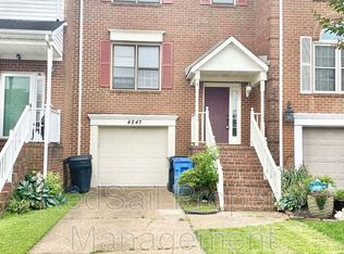 4247 Minnard Ct, Virginia Beach, VA 23462