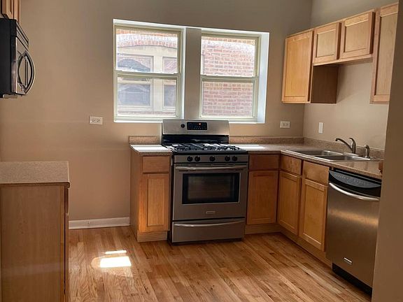 4th image of 8156 S Drexel Ave
