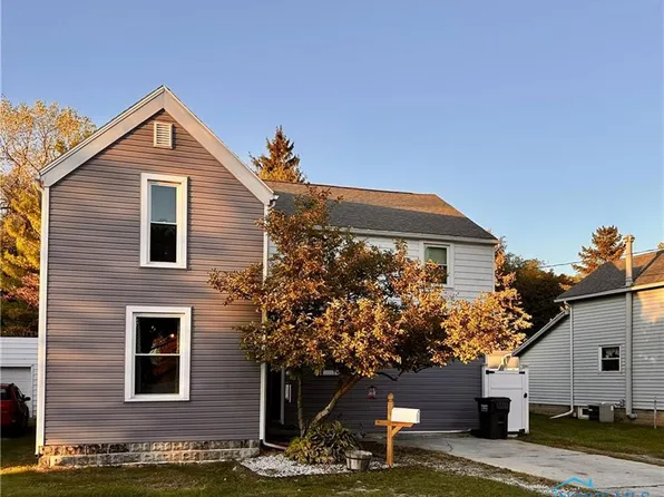 662 W Stevenson St, Gibsonburg, OH 43431