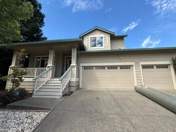 5865 Mountain Hawk Dr, Santa Rosa, CA 95409