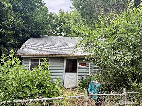 4th image of 317 W Commercial Street