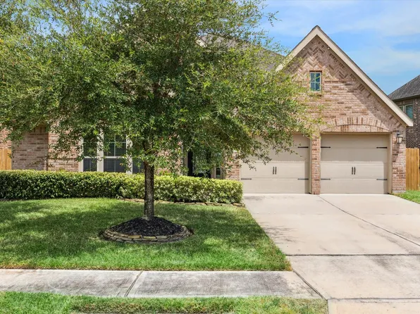 1917 Cayman Bend Ln, Pearland, TX 77584