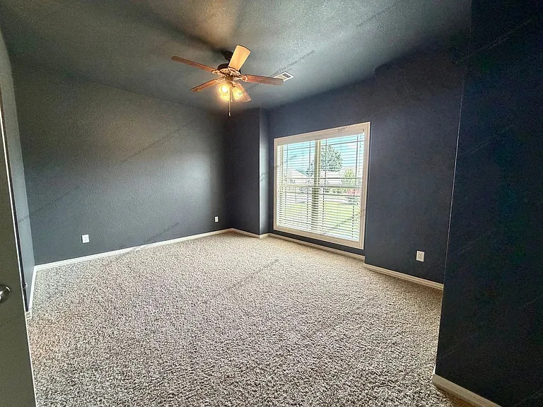 3718 Brighton Pl — Photo 32