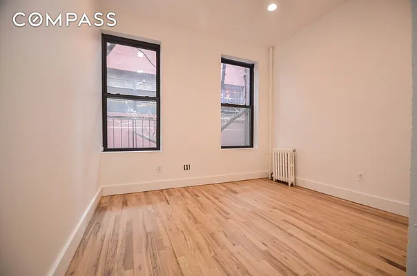 Rented by ELK Investors | media 48