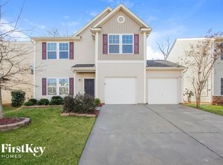 519 Rook Rd, Charlotte, NC 28216