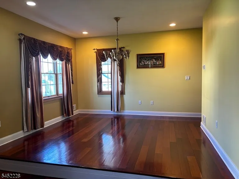 17 Aaron Ct — Photo 15