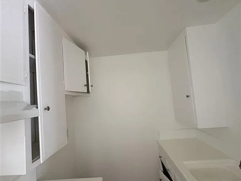 800 Linden Ave in Long Beach — Photo 27