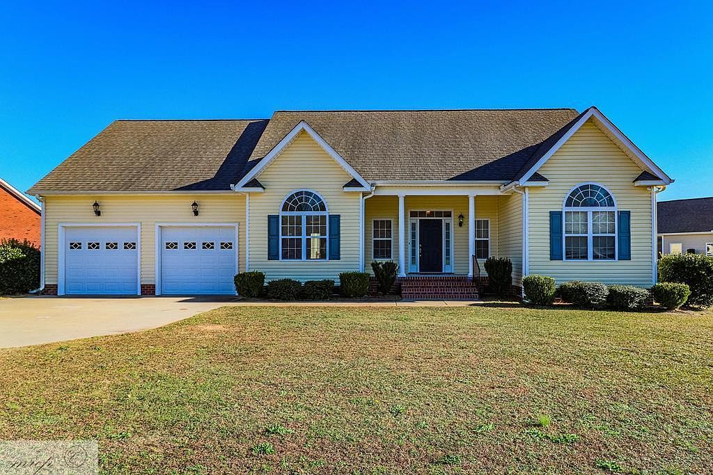 109 Highwoods Dr Goldsboro NC 27530 Zillow