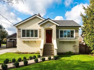 3070 Balfour Ave, Victoria, BC V9A 1R8