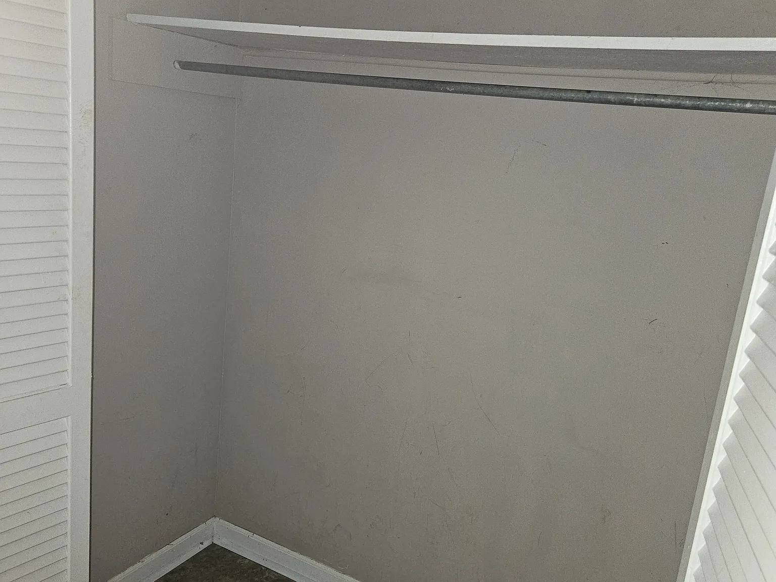 1 bed, $900 — Photo 3