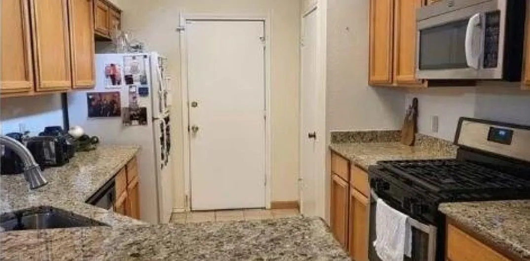 1604 Texas Oak Way — Photo 3