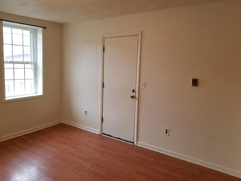 302 E Main St #A — Photo 5