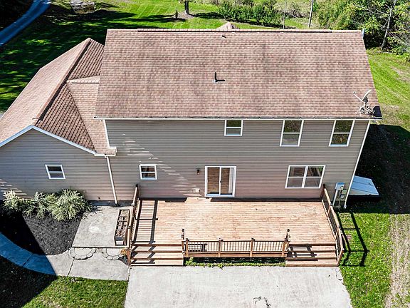 39th image of 195 Furfin Rd