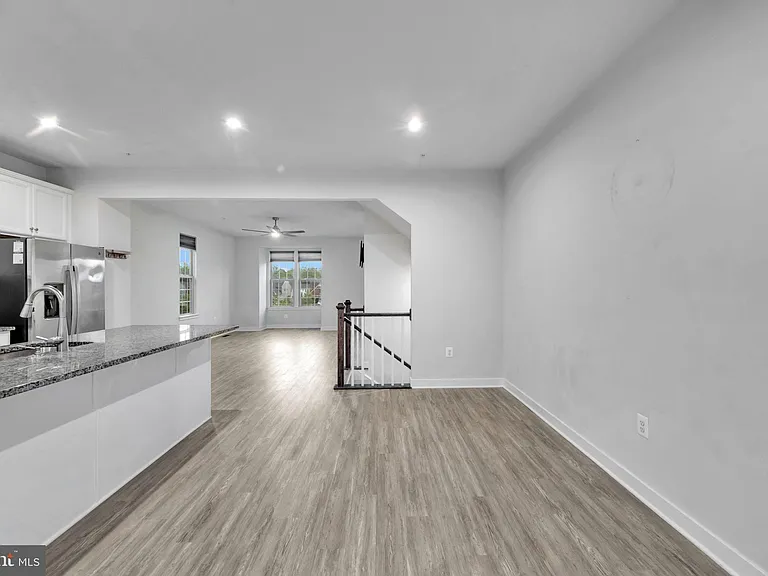 14737 Earl Mitchell Ave #E — Photo 11