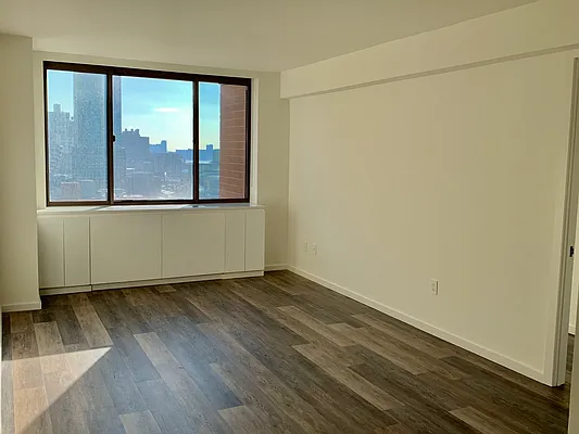 Rented by The Dermot Realty Management Company | media 43