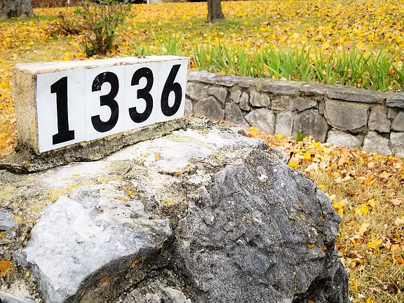 3rd image of 1336 Mercury Dr