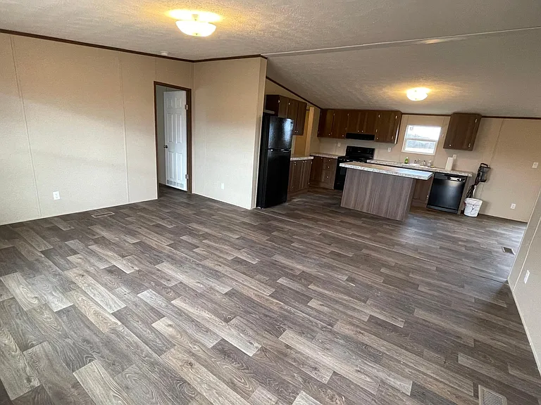 11108 Addington Bend Rd — Photo 3