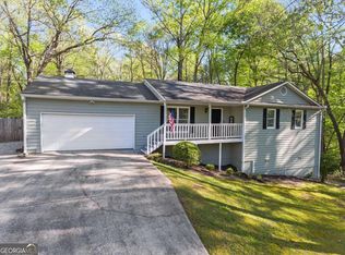 1528 Willow Gate Trce, Auburn, GA 30011