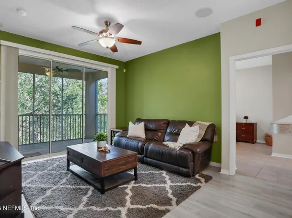 8601 BEACH Boulevard #324, Jacksonville, FL 32216