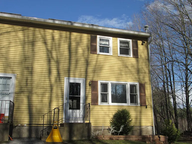 26D Twist Hill Rd — Photo 1