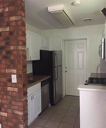 4th image of 237 Winfield Ct #0