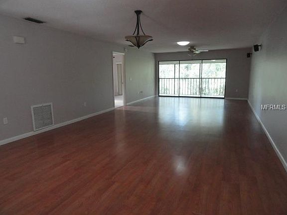 3rd image of 6120 Country Club Way APT 208