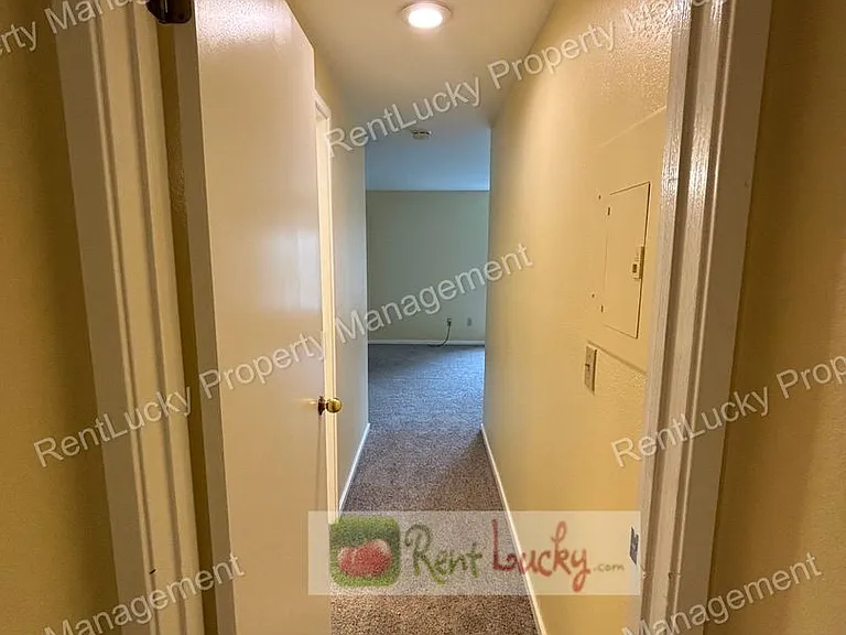 424 102nd Ave SE #202 — Photo 12