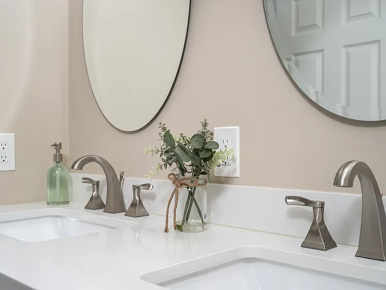 112 Kings Mountain Ct — Photo 24