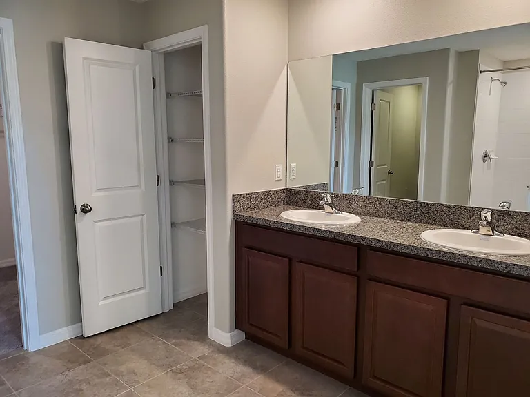 10117 Berryessa Ave — Photo 25