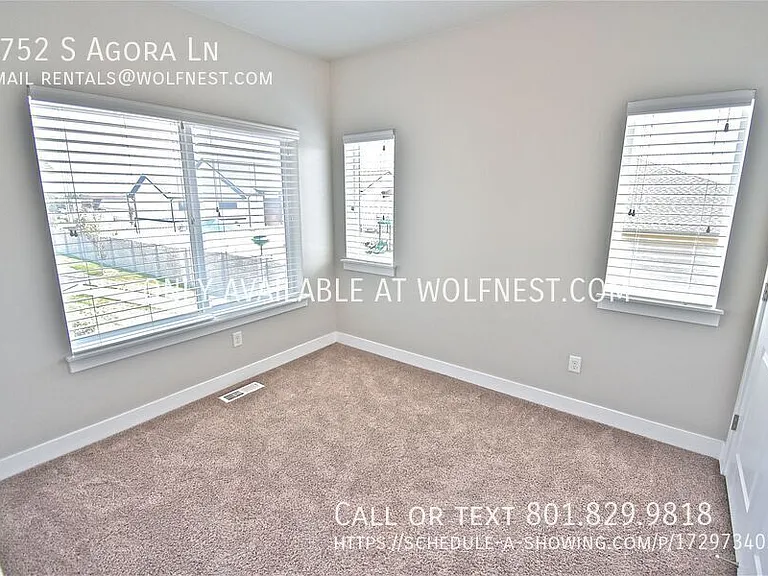 9752 S Agora Ln — Photo 16