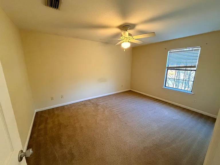 1704 N Patterson St #4 — Photo 16