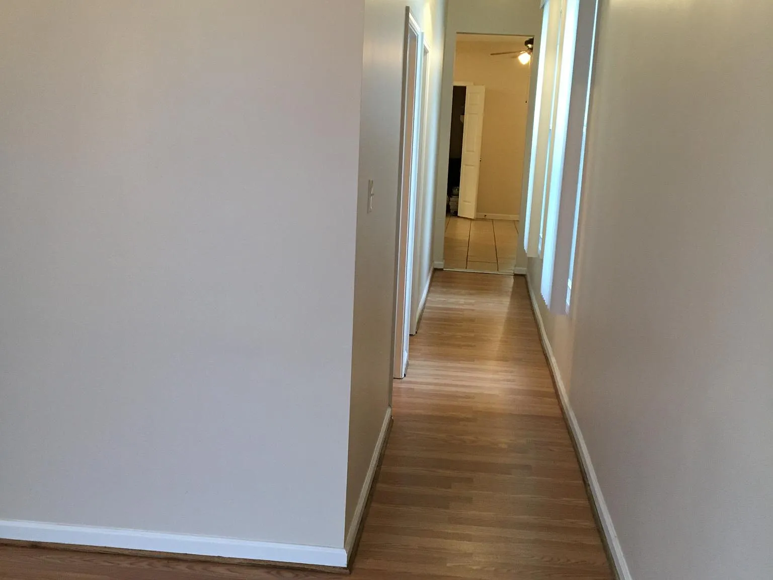 2 bed, 1000 sqft, $1,425 — Photo 2