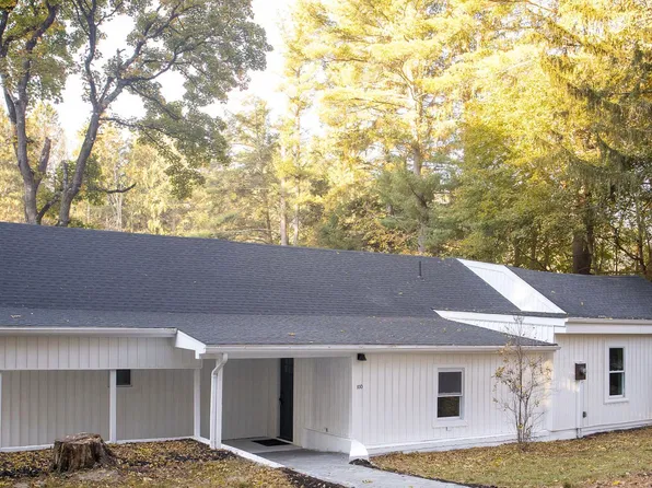 100 Hillsdale Rd, Great Barrington, MA 01230