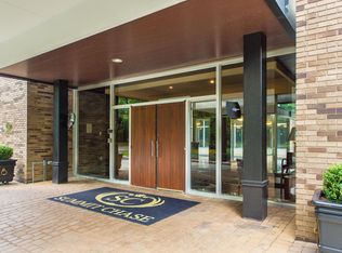 1000 Urlin Ave APT 621, Grandview, OH 43212