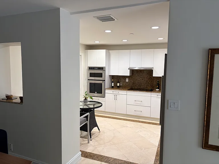 151 Crandon Blvd #128 — Photo 4