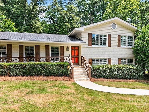 3rd image of 335 Duncan Springs Road