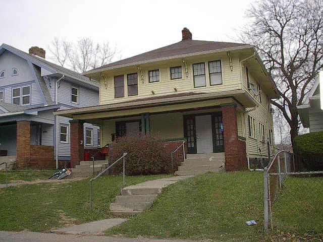 1st image of 3657 N Birchwood Ave
