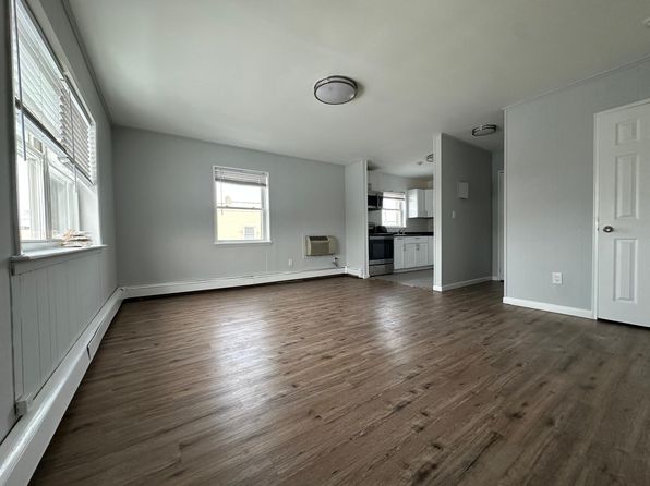 (undisclosed Address)