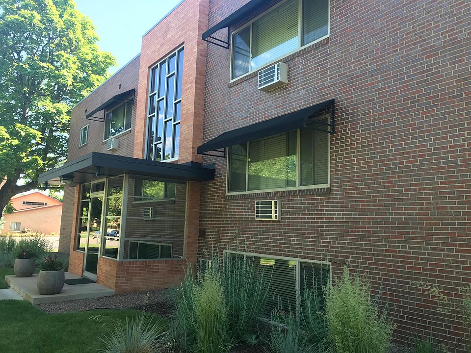 1st image of 2054 S Milwaukee St #4