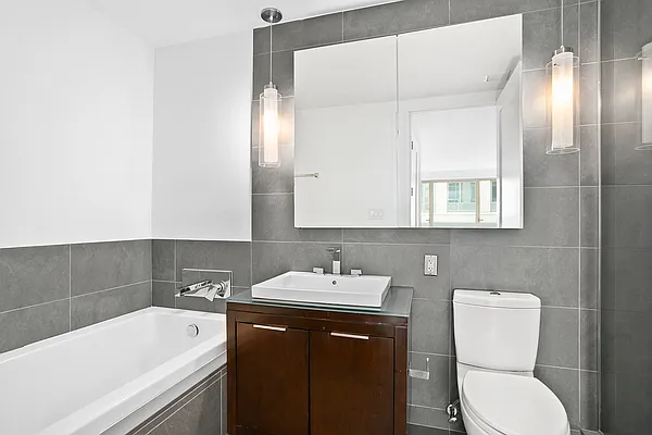 Rented by Corcoran | media 11