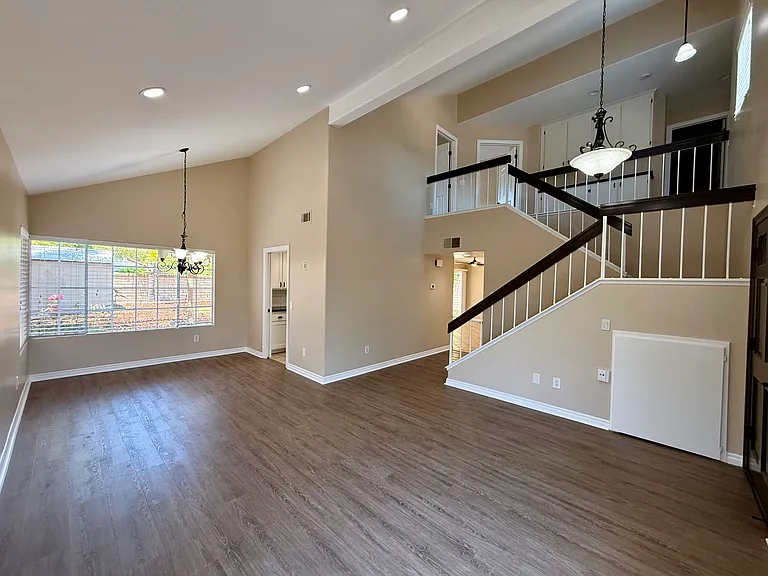 4658 Magens Bay — Photo 3